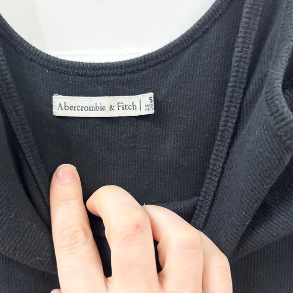 Abercrombie & Fitch Black Ribbed Basic Square Neck Tank Top - Sz Small - Picture 9 of 11